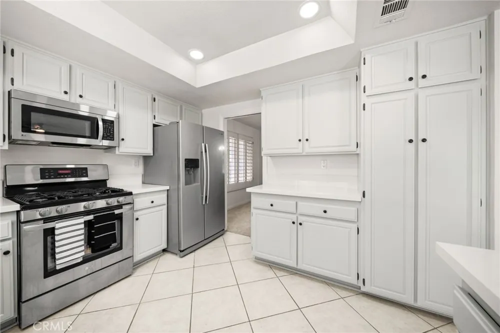 731 Langer Placentia, CA 92870