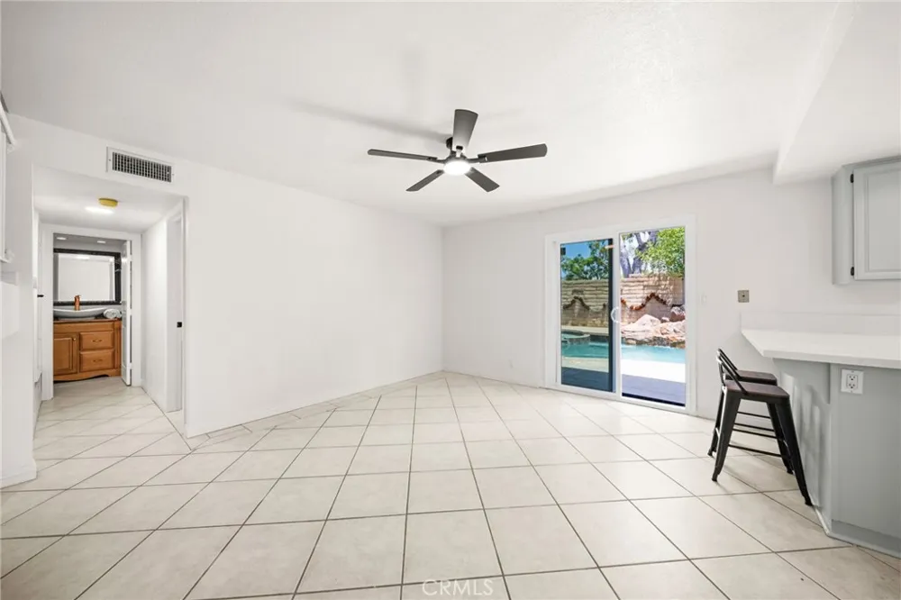 731 Langer Placentia, CA 92870