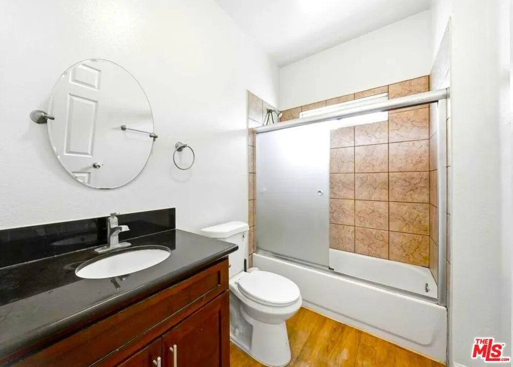 2025 3rd Avenue ##3 Los Angeles, CA 90018