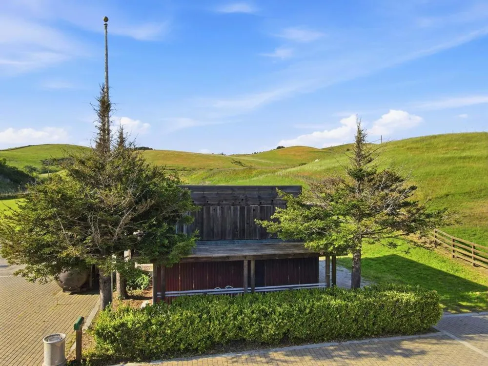 560 Stage Road Pescadero, CA 94060