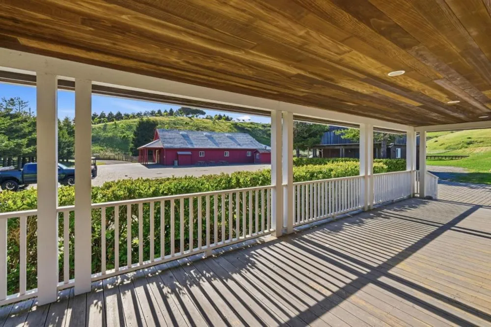 560 Stage Road Pescadero, CA 94060