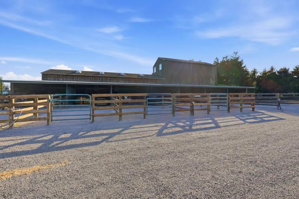 560 Stage Road Pescadero, CA 94060