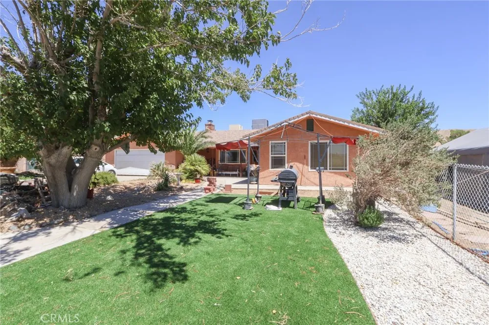 31582 Clay River Road Barstow, CA 92311