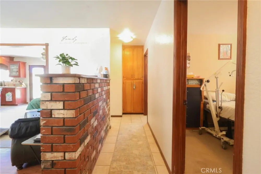 31582 Clay River Road Barstow, CA 92311