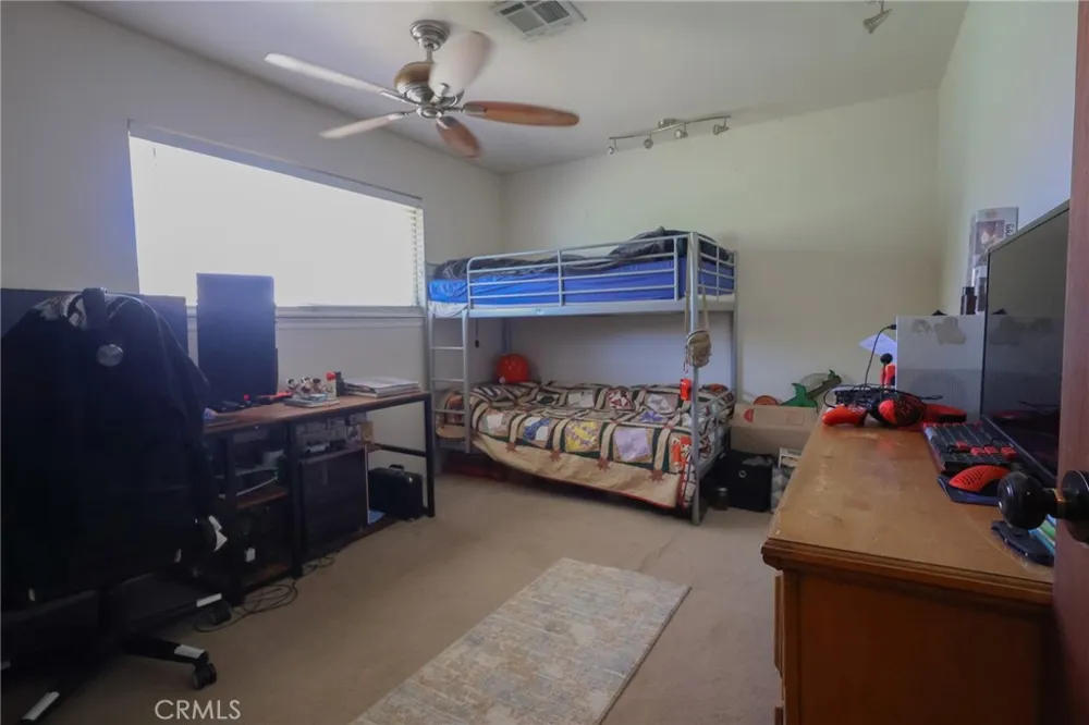 31582 Clay River Road Barstow, CA 92311