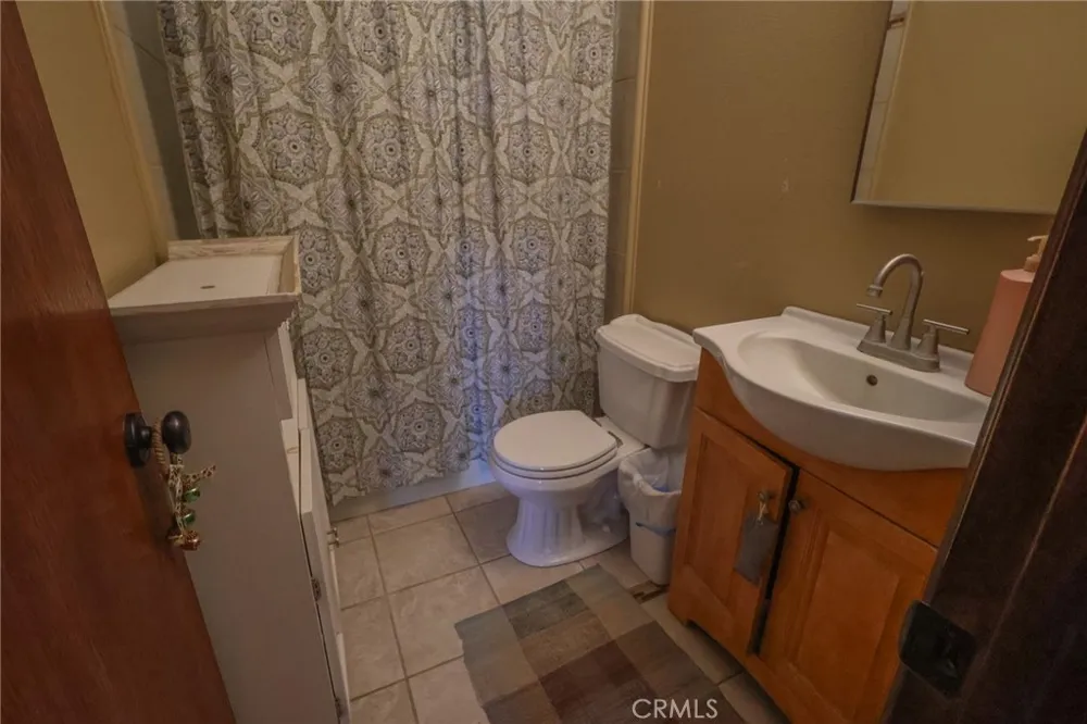 31582 Clay River Road Barstow, CA 92311