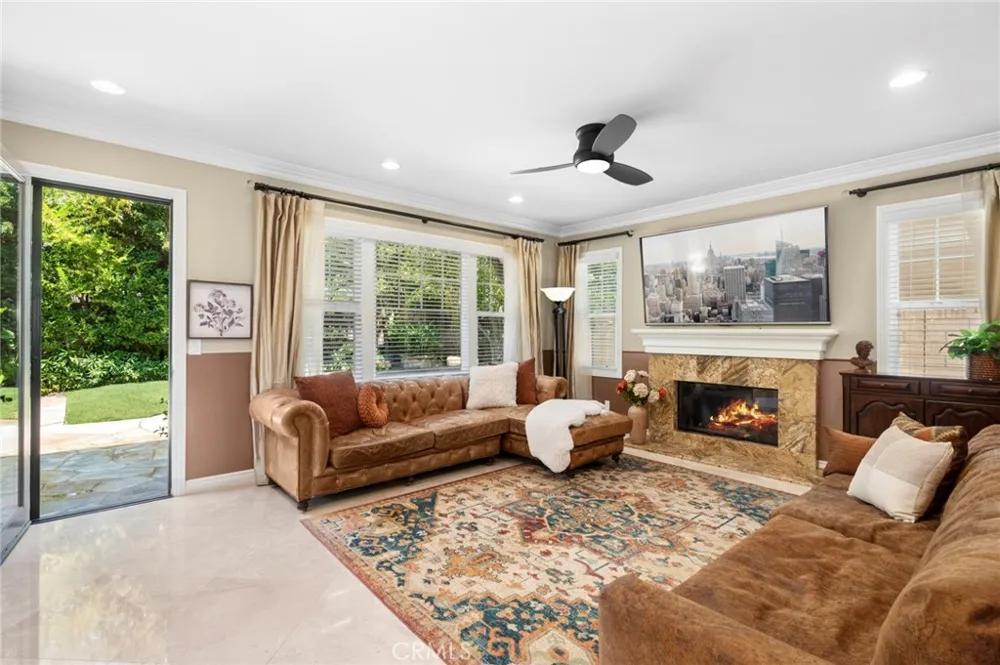 5 Franklin Irvine, CA 92620
