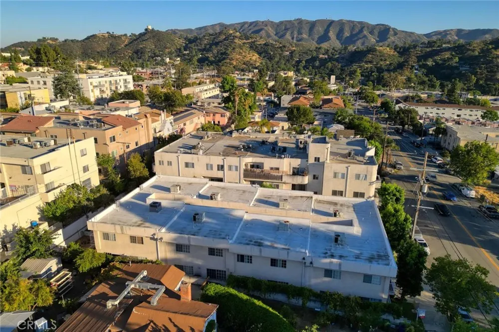 10274 Tujunga Canyon #2 Tujunga, CA 91042