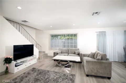 10274 Tujunga Canyon #2