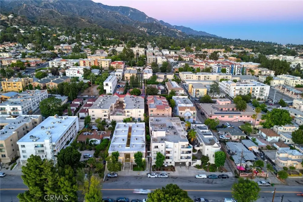 10274 Tujunga Canyon #2 Tujunga, CA 91042