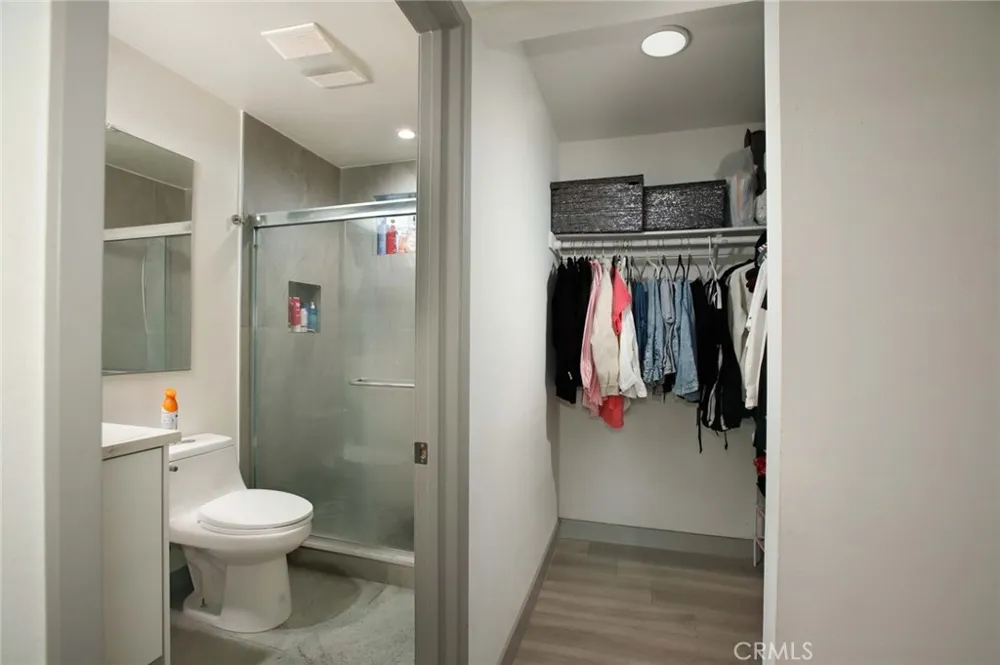 10274 Tujunga Canyon #2 Tujunga, CA 91042