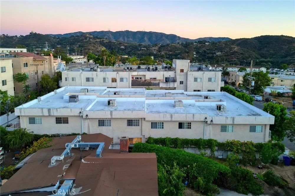 10274 Tujunga Canyon #2 Tujunga, CA 91042