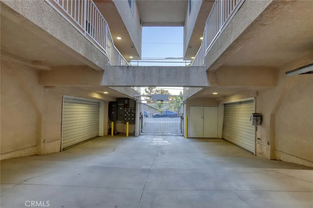 10274 Tujunga Canyon #2 Tujunga, CA 91042