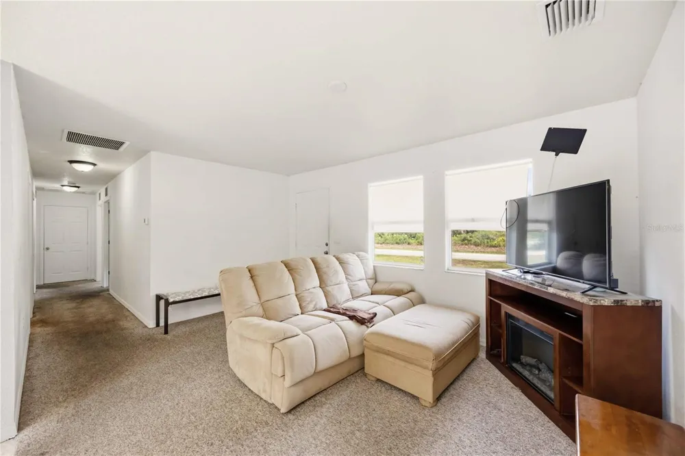 105 BISCAYNE DRIVE Port Charlotte, FL 33953