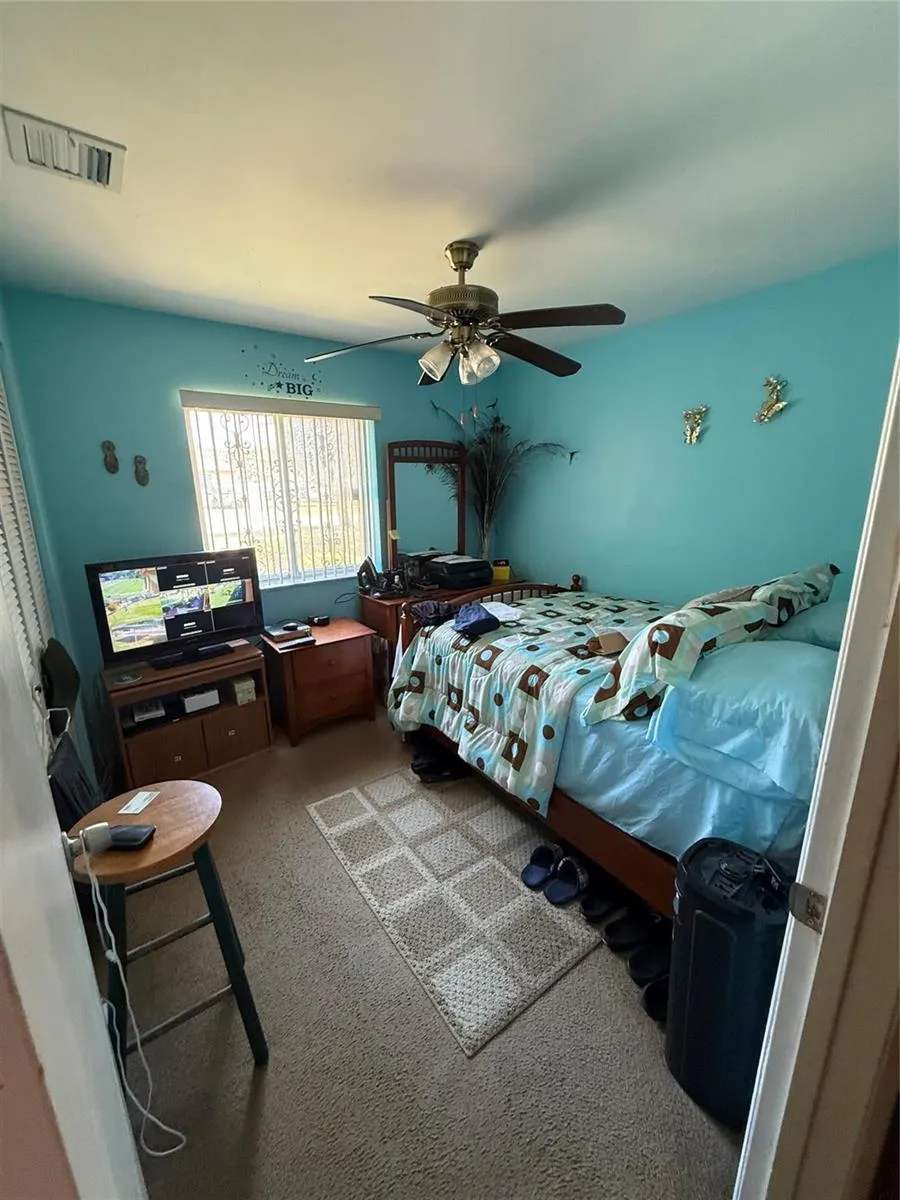 10262 SW 179th Perrine, FL 33157