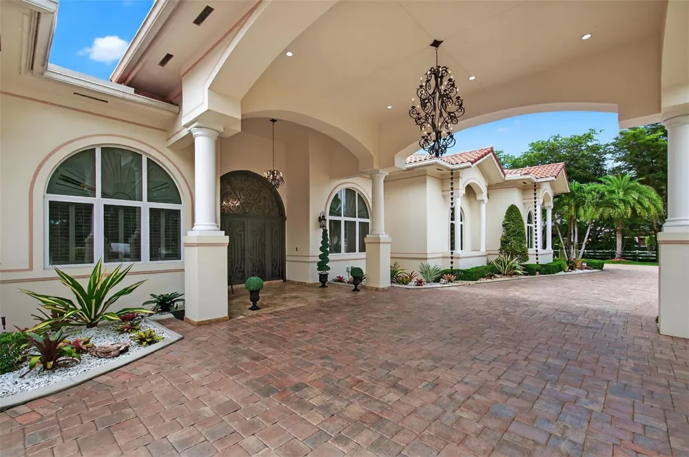 5801 Estates Drive Southwest Ranches, FL 33330