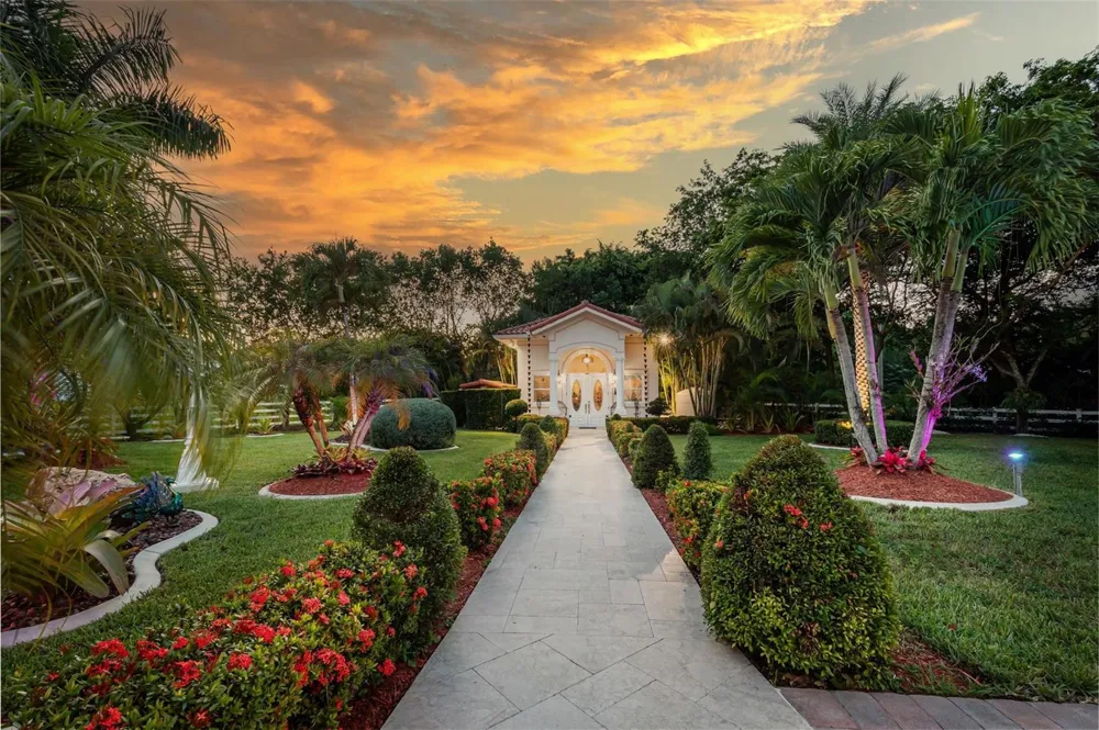 5801 Estates Drive Southwest Ranches, FL 33330