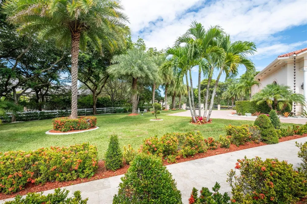 5801 Estates Drive Southwest Ranches, FL 33330