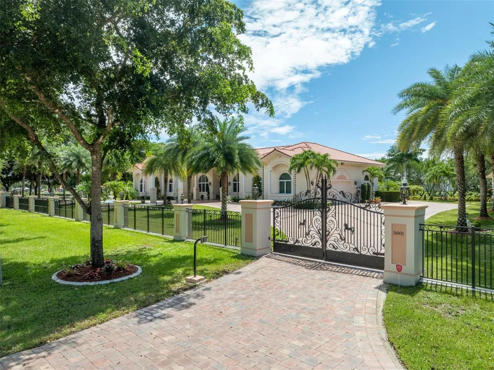 5801 Estates Drive Southwest Ranches, FL 33330