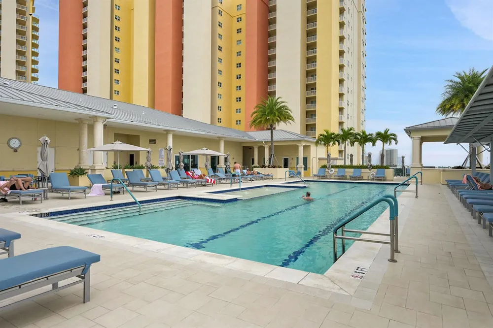 2640 Lake Shore Drive #2011 Riviera Beach, FL 33404