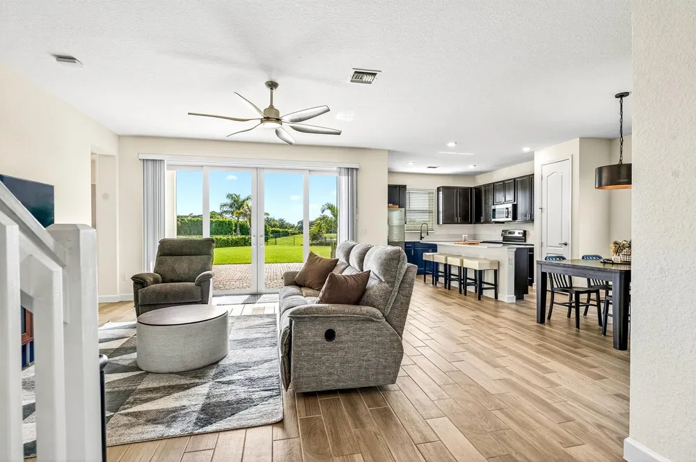5986 Sequoia Circle Vero Beach, FL 32967