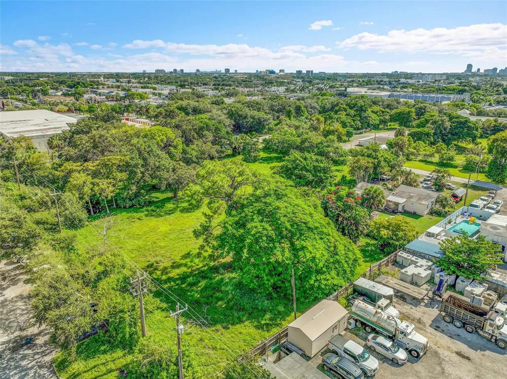 1865 Donnell Road West Palm Beach, FL 33409