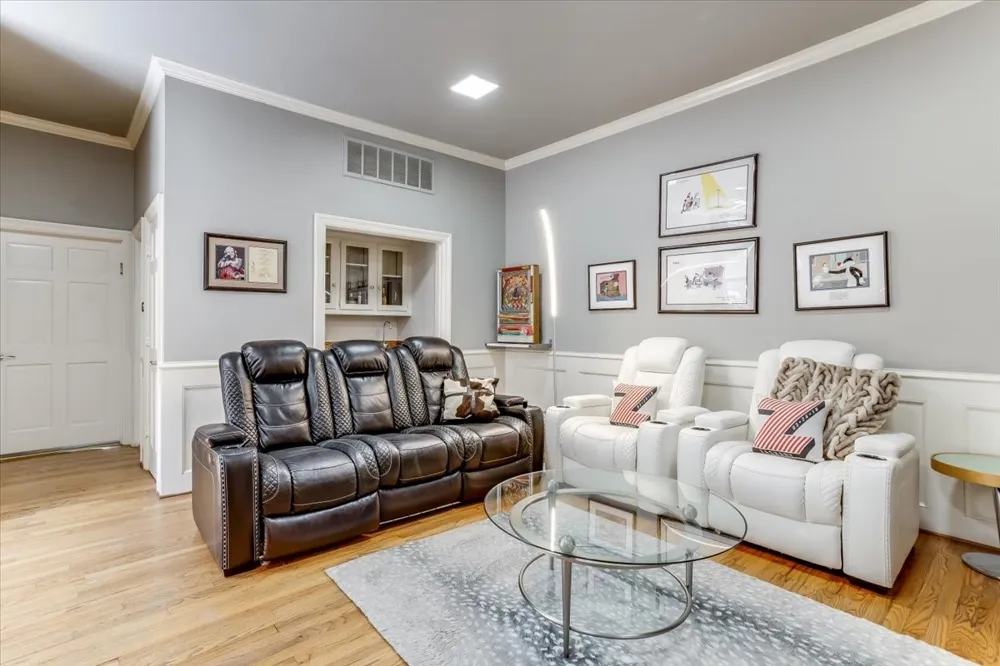 3436 Asbury Street University Park, TX 75205