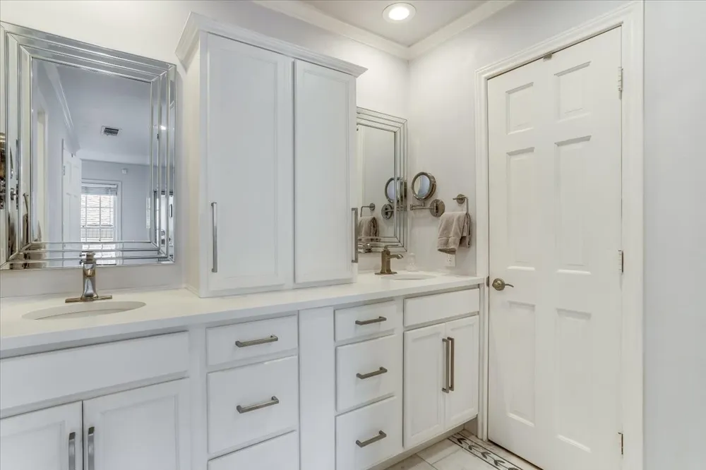 3436 Asbury Street University Park, TX 75205