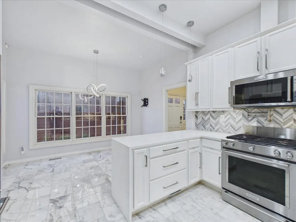 3436 Asbury Street University Park, TX 75205
