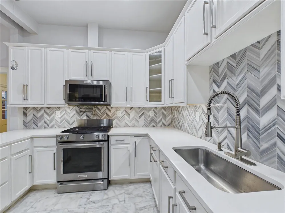 3436 Asbury Street University Park, TX 75205