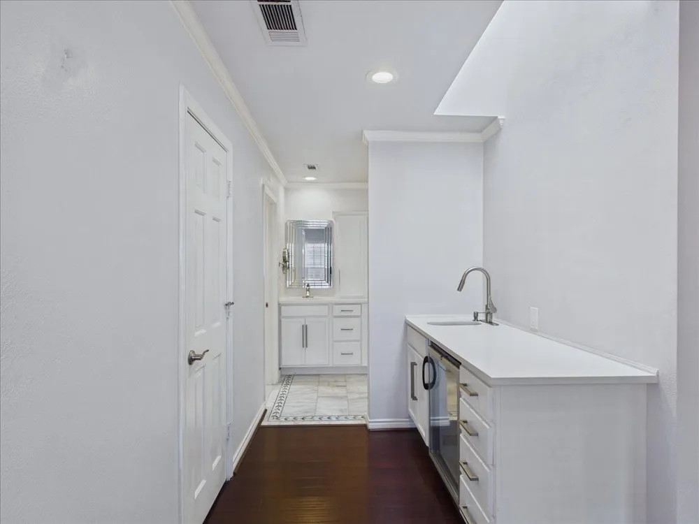 3436 Asbury Street University Park, TX 75205