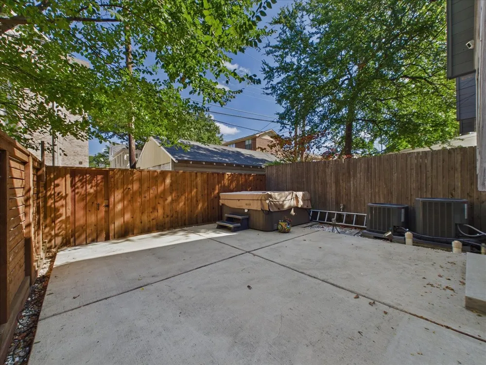 3436 Asbury Street University Park, TX 75205