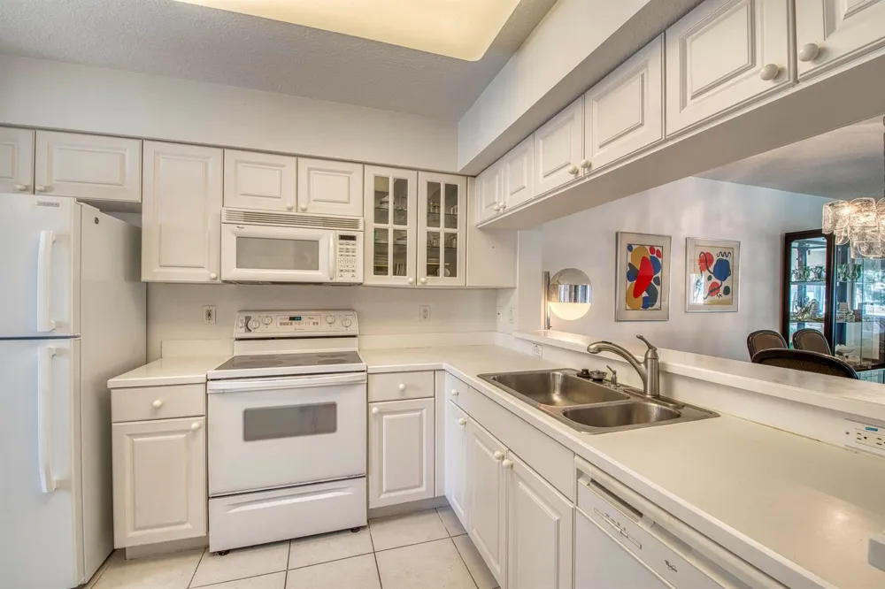 12547 Imperial Isle Drive #208 Boynton Beach, FL 33437