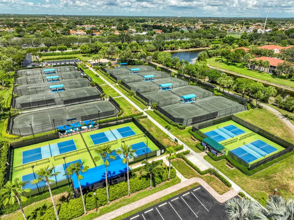 12547 Imperial Isle Drive #208 Boynton Beach, FL 33437