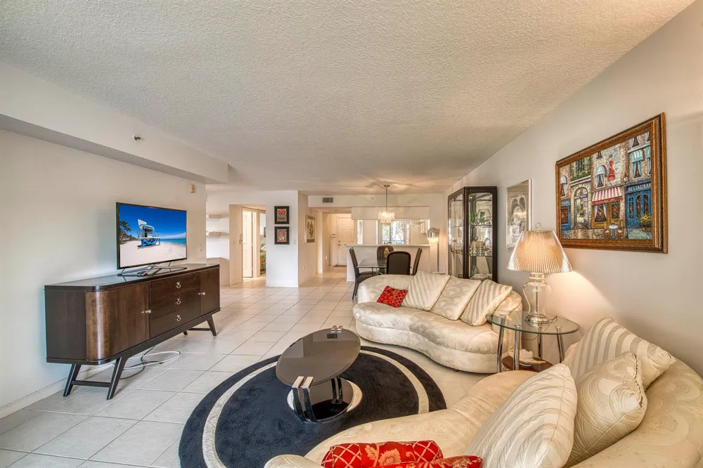 12547 Imperial Isle Drive #208 Boynton Beach, FL 33437