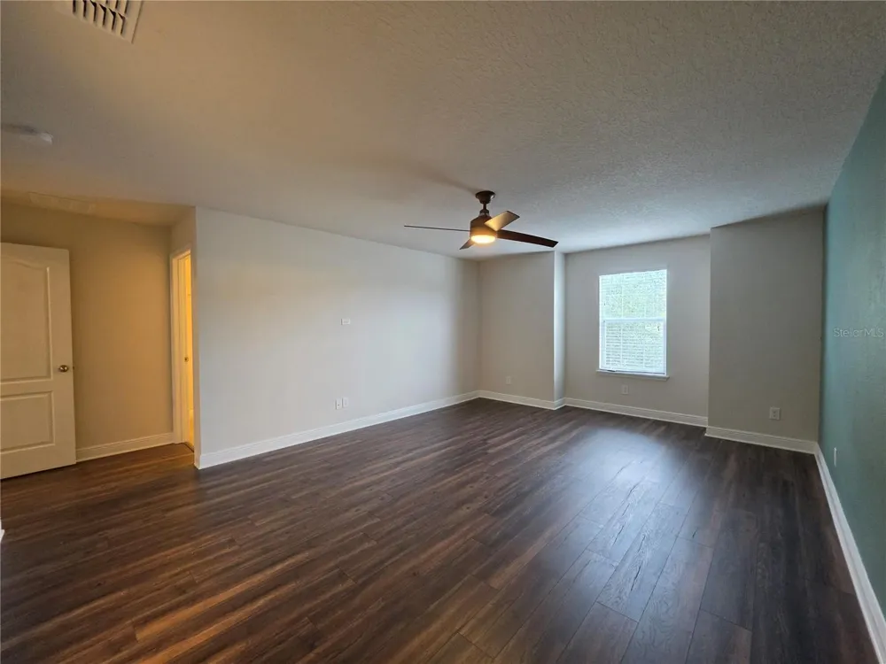 549 BETHESDA COURT Oviedo, FL 32765