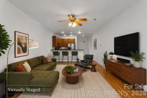 125 S Lexington Avenue #303