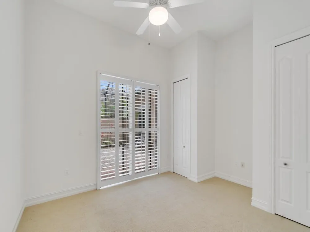 1208 Riverwind Circle Vero Beach, FL 32967