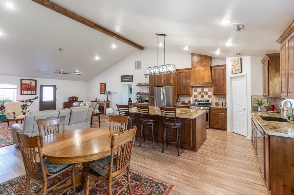 200 Pleasant Lane Clyde, TX 79510