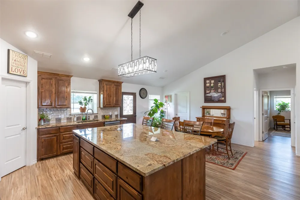 200 Pleasant Lane Clyde, TX 79510