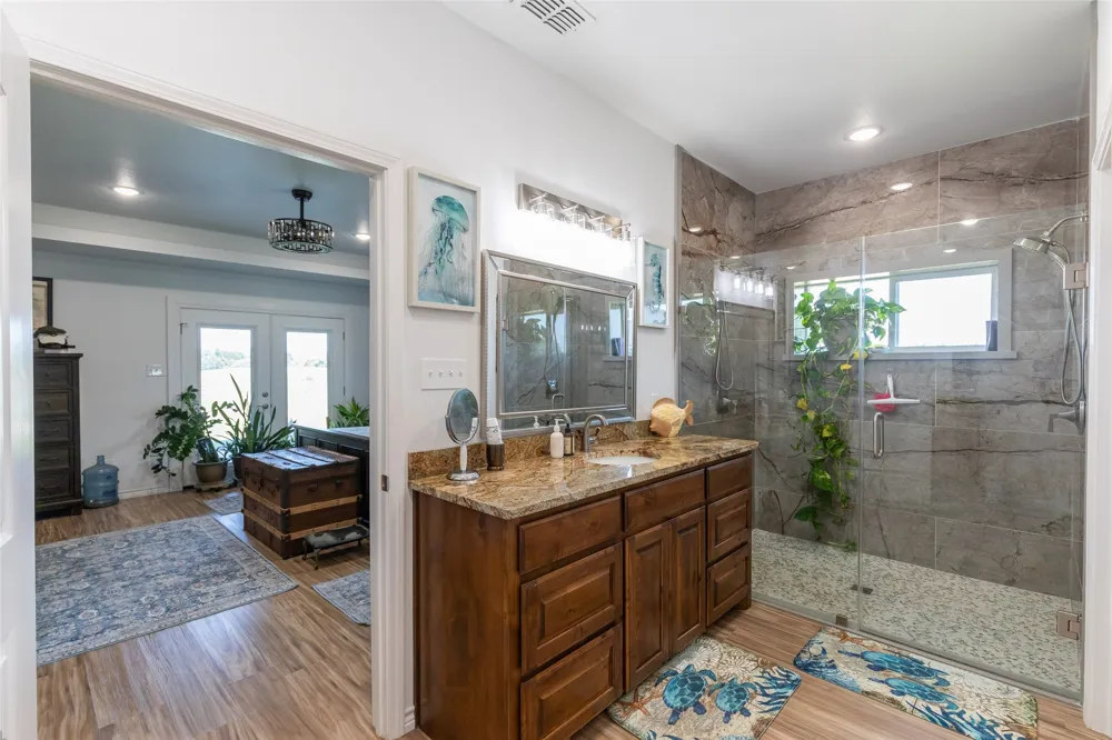 200 Pleasant Lane Clyde, TX 79510