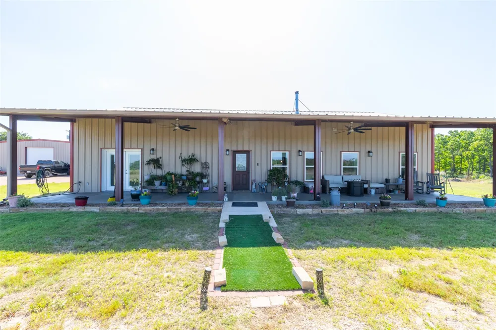 200 Pleasant Lane Clyde, TX 79510