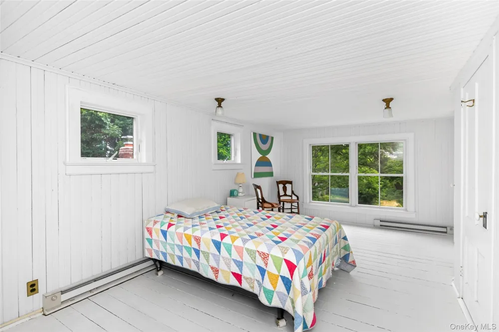 6 Oxford Avenue Shelter Island, NY 11964