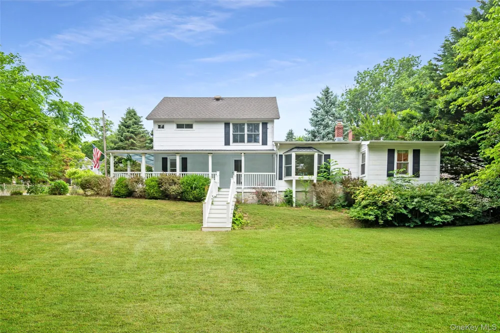 6 Oxford Avenue Shelter Island, NY 11964