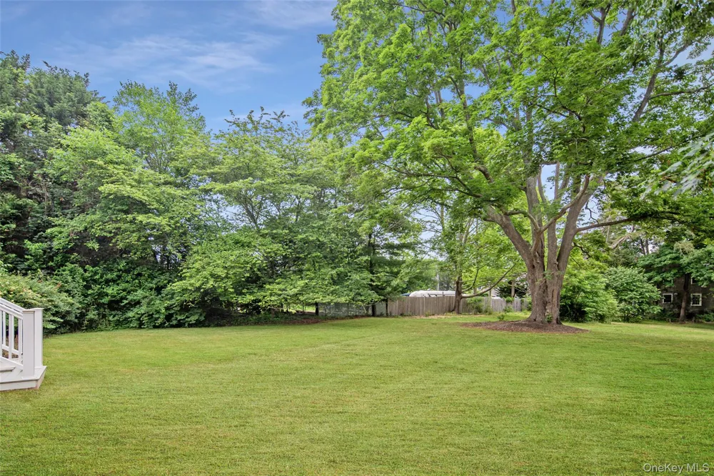 6 Oxford Avenue Shelter Island, NY 11964