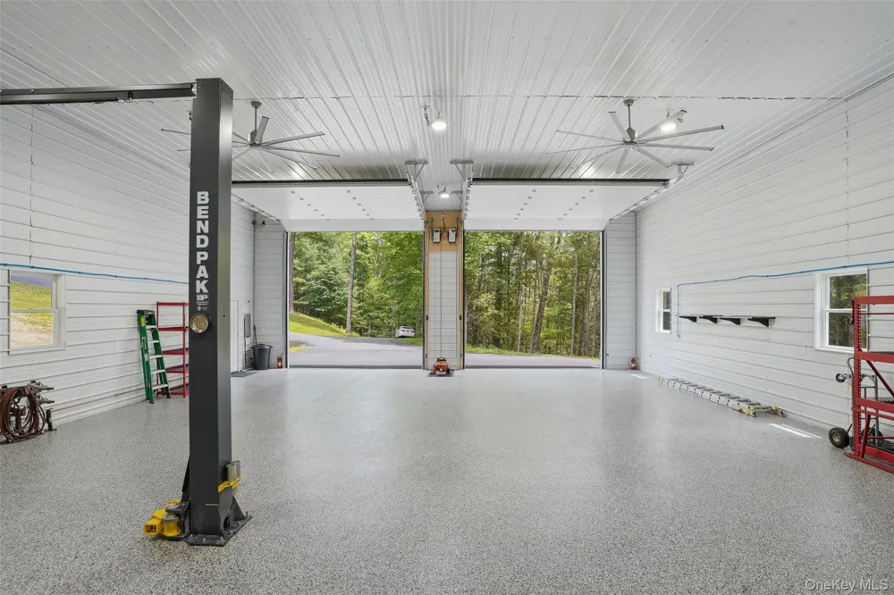 515 Samsonville Road Kerhonkson, NY 12446