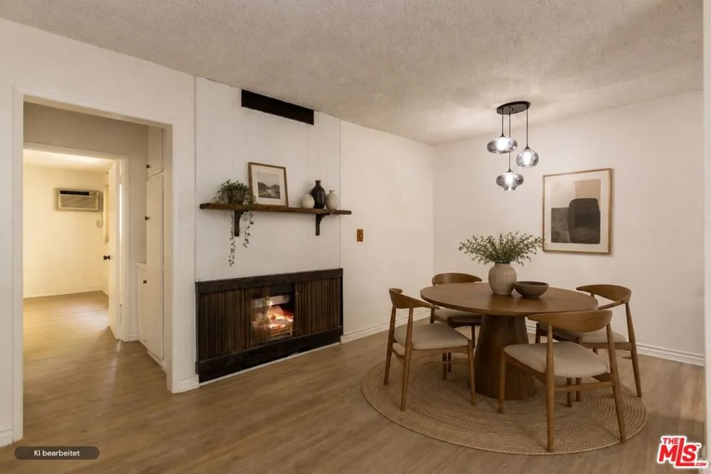 912 Hilldale #3 West Los Angeles, CA 90069