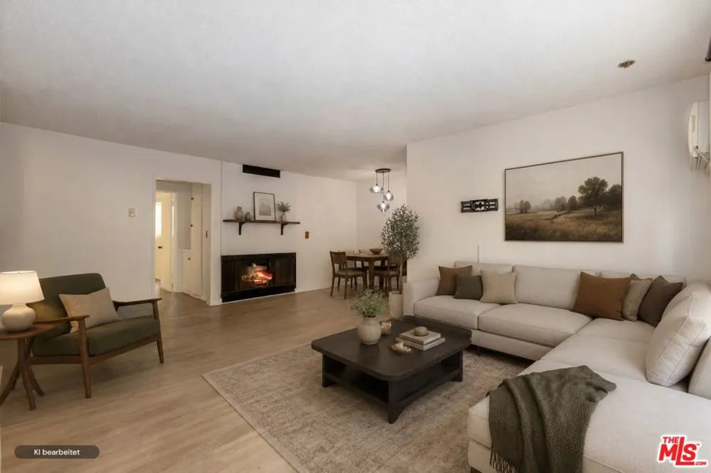 912 Hilldale #3 West Los Angeles, CA 90069
