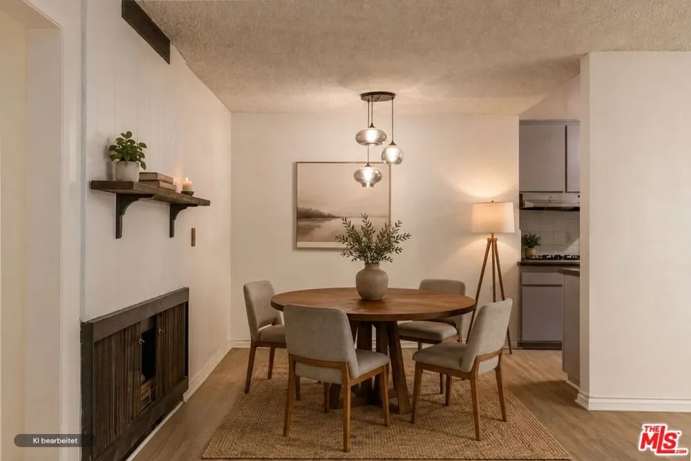 912 Hilldale #3 West Los Angeles, CA 90069