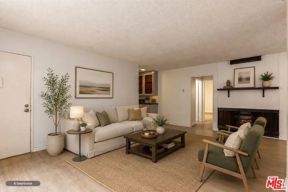 912 Hilldale #3 West Los Angeles, CA 90069